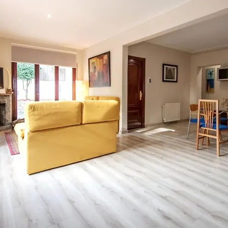 Homeholidaysrentals Confort Villa La Batlloria
